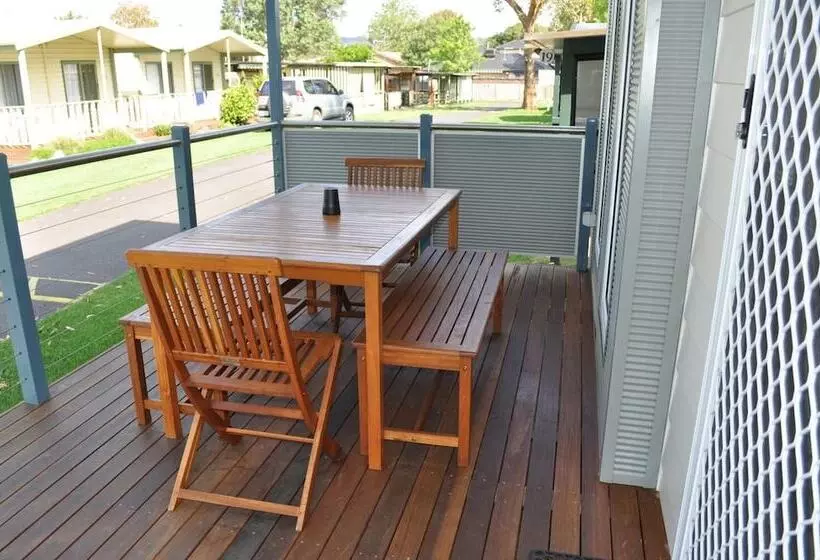 בית מלון כפרי Kangerong Holiday Park