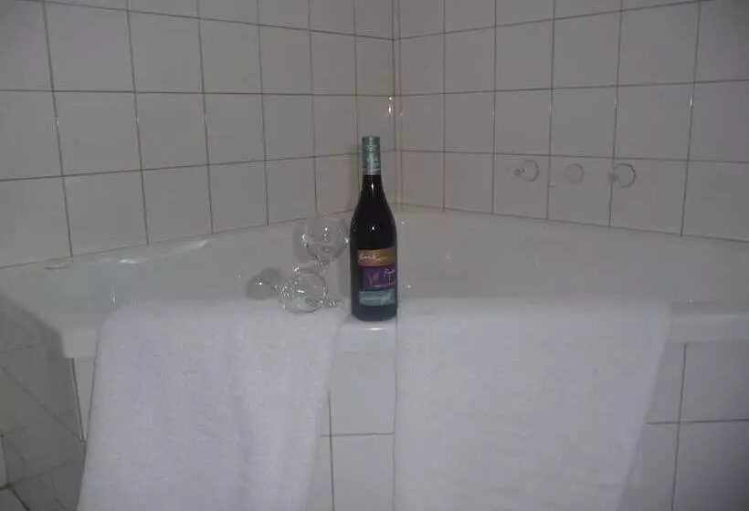 בית מלון כפרי Kangerong Holiday Park