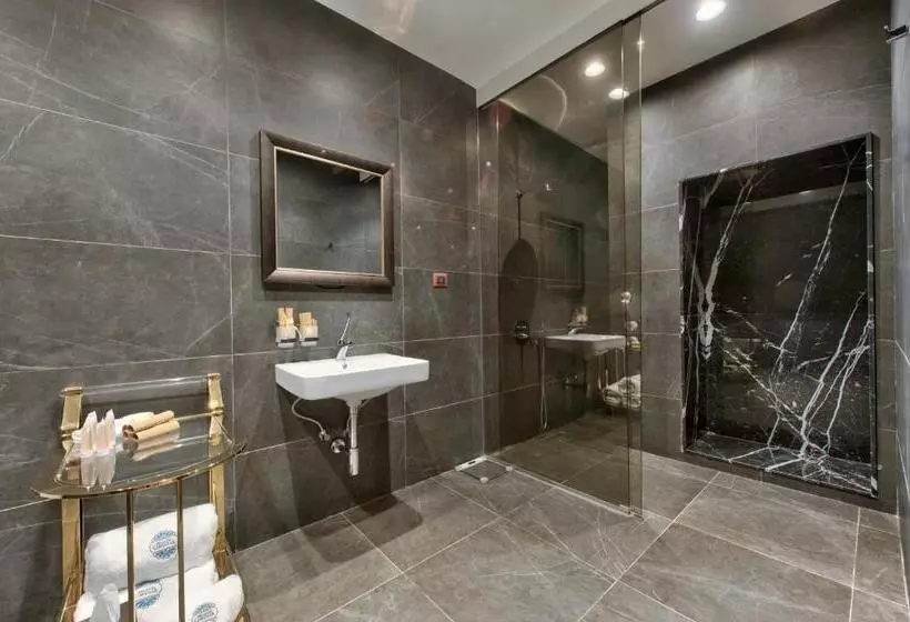 هتل Palazzo Consiglia Ik Collection