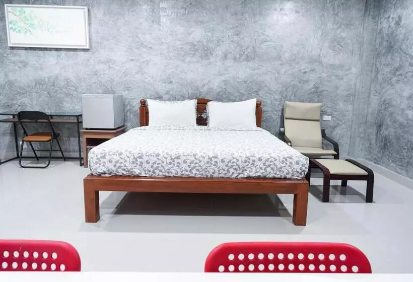 فندق Phuket Airport Inn