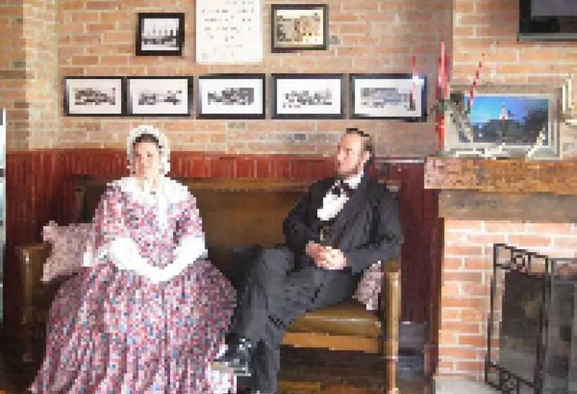 ホテル William Watson