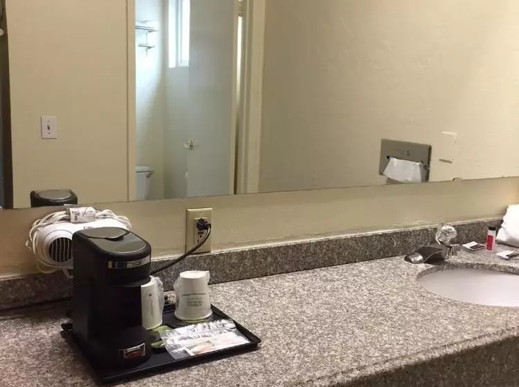 Мотель Tiki Lodge