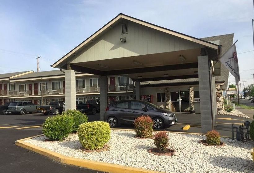 فندق على الطريق Tiki Lodge