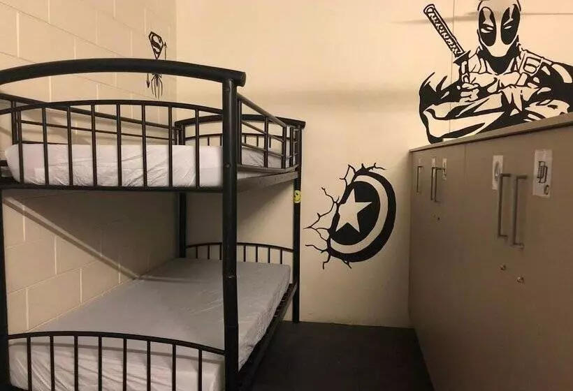 هاستل Frogshollow Backpackers