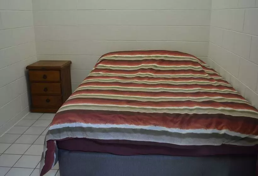 هاستل Frogshollow Backpackers