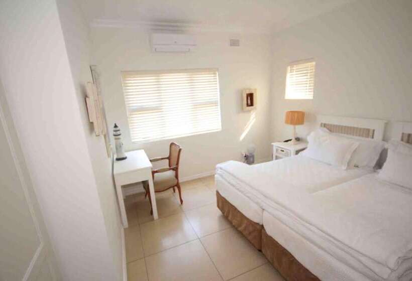 مبيت وإفطار Fairlight Beach House