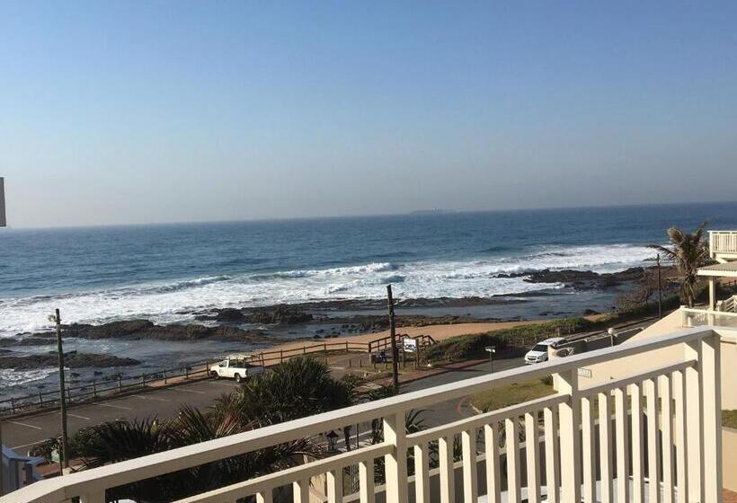 مبيت وإفطار Fairlight Beach House