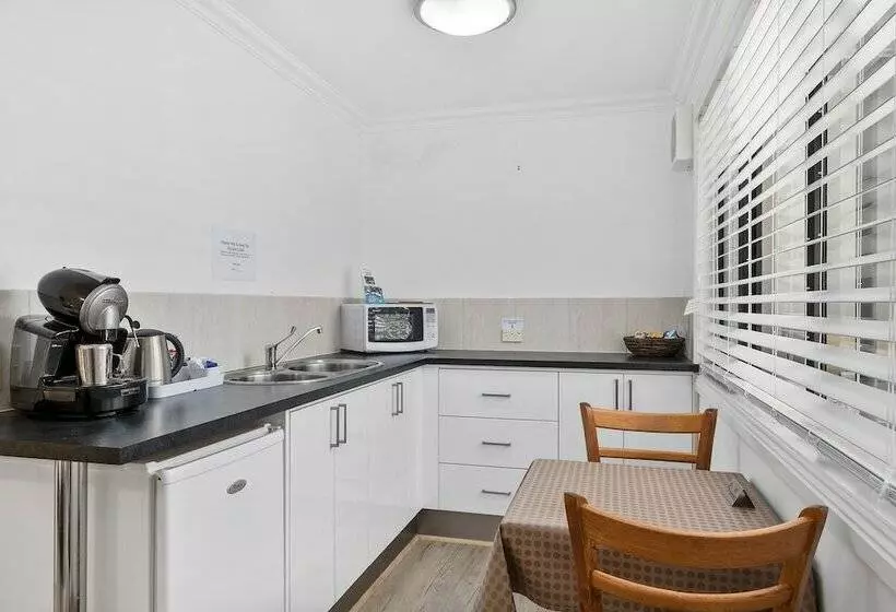 Bed and Breakfast Oyster Cove Chalet