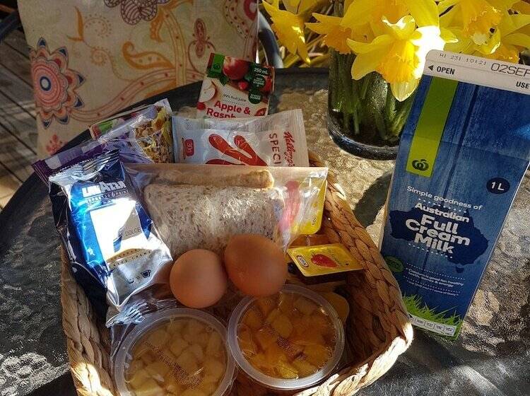 ベッドアンドブレックファースト Oyster Cove Chalet