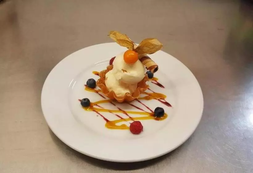 민박 Plas Tan Yr Allt Historic Country House & Estate