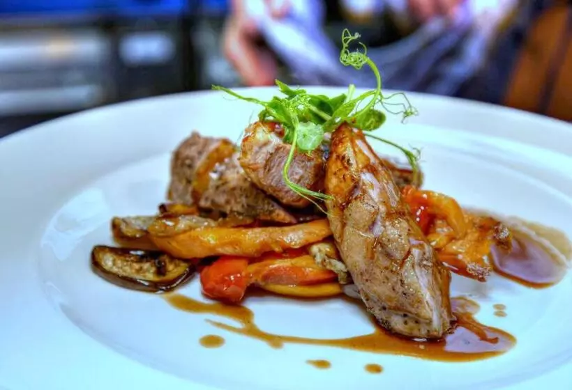 민박 Plas Tan Yr Allt Historic Country House & Estate