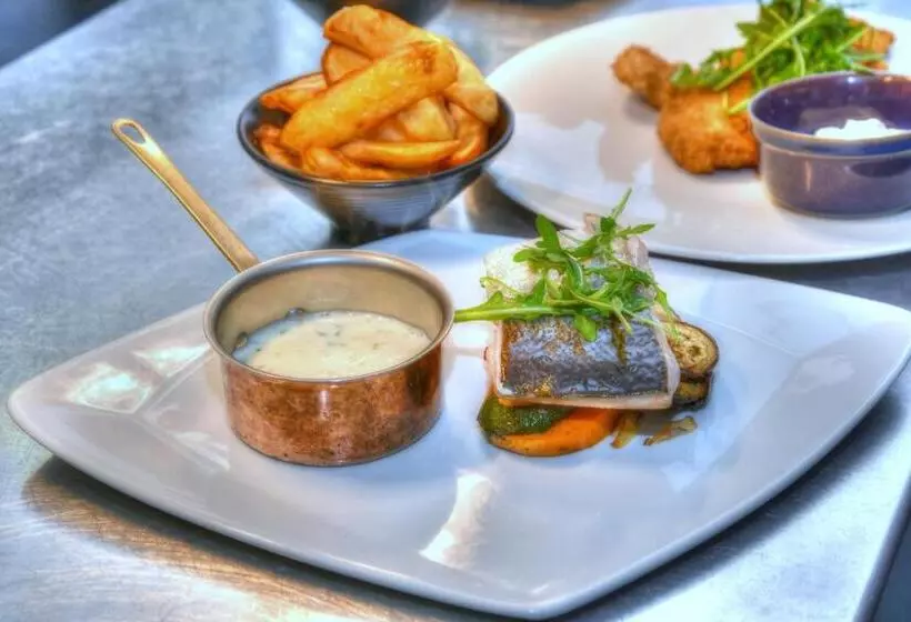 민박 Plas Tan Yr Allt Historic Country House & Estate