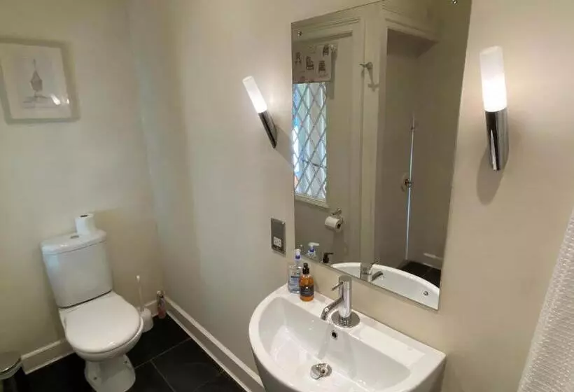 민박 Plas Tan Yr Allt Historic Country House & Estate