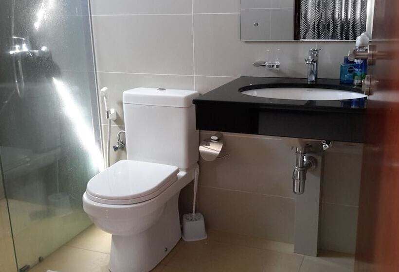 Bellavista Apartments At Cornish Colombo