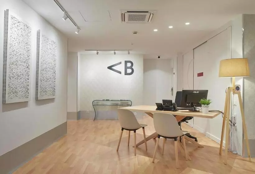 Hotel Berri Versalles