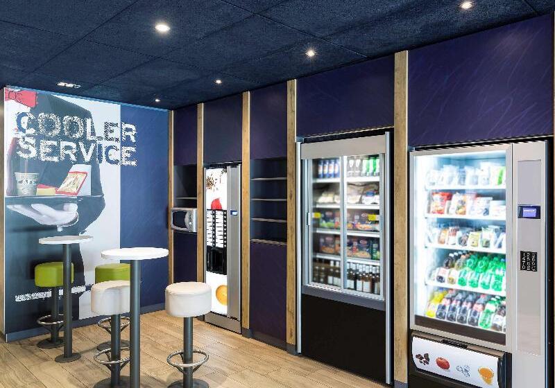 בית מלון כפרי Ibis Budget Zurich Airport