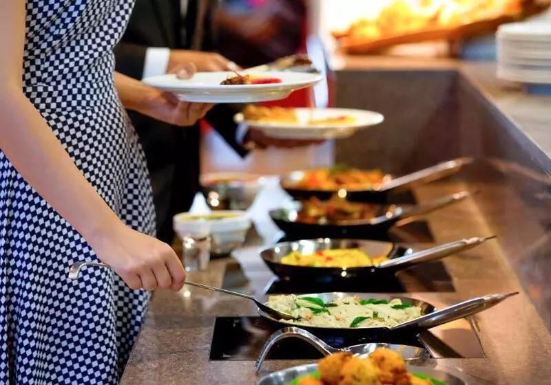 ホテル Ibis Chennai City Centre An Accor Brand