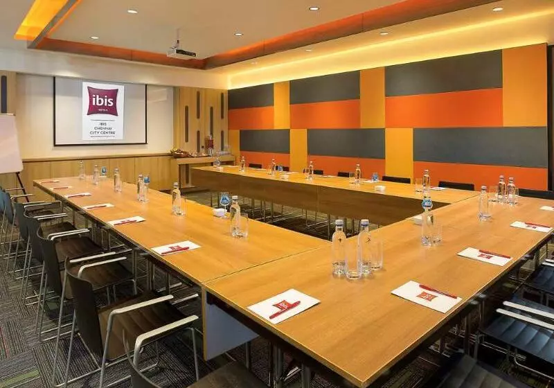 ホテル Ibis Chennai City Centre An Accor Brand