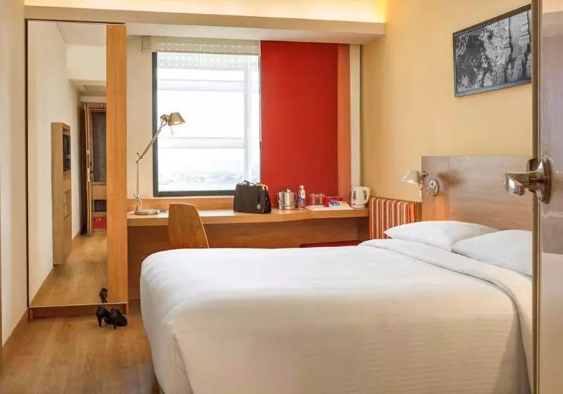 ホテル Ibis Chennai City Centre An Accor Brand