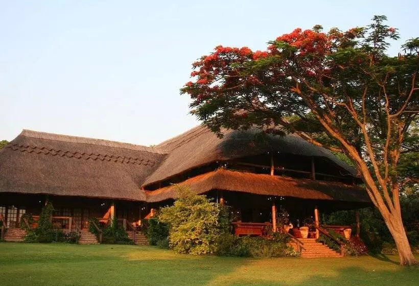هتل Kumbali Country Lodge