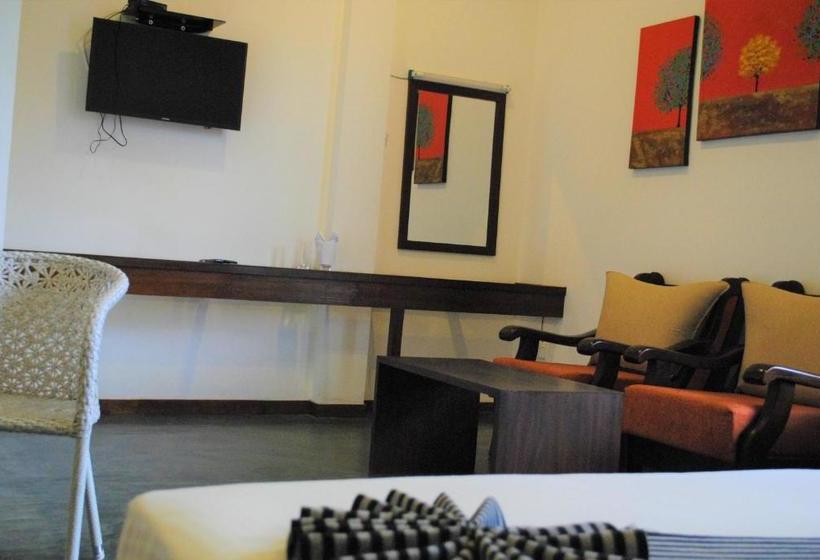 ホテル La Casita Bentota