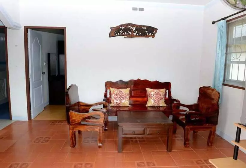 هتل New Sunrise Village Maenam Beach