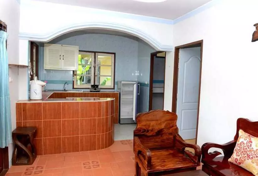 هتل New Sunrise Village Maenam Beach