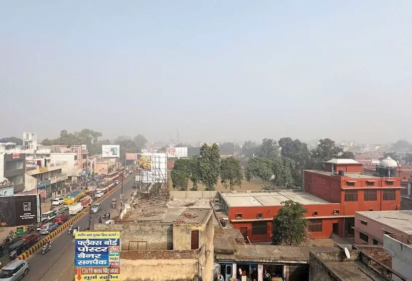 Отель Oyo Rooms Near Railway Station Meerut