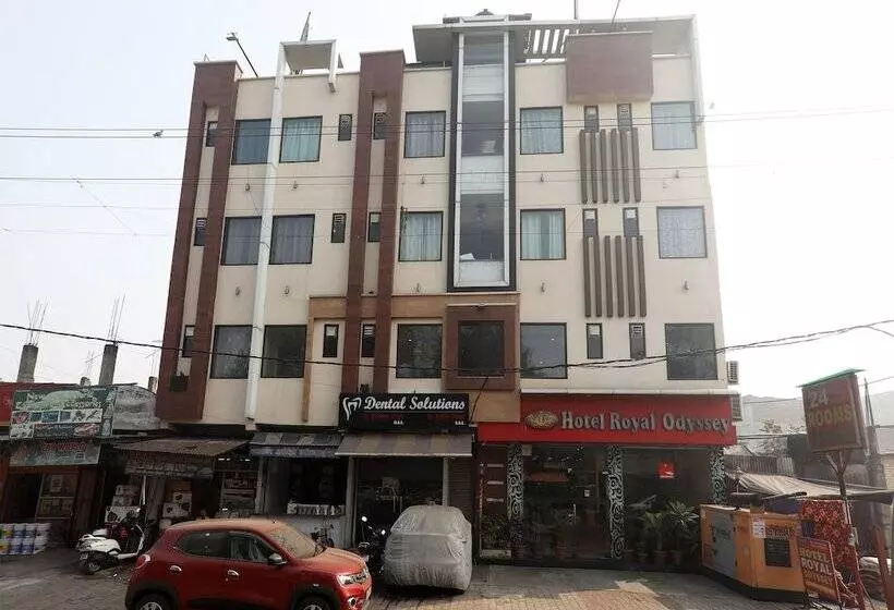 Отель Oyo Rooms Near Railway Station Meerut