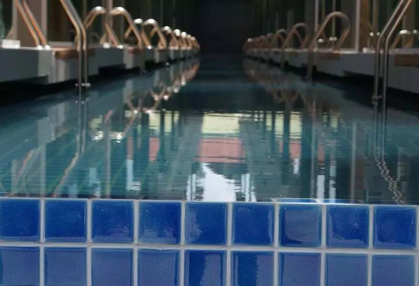 בית מלון כפרי P10 Samui