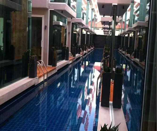 בית מלון כפרי P10 Samui