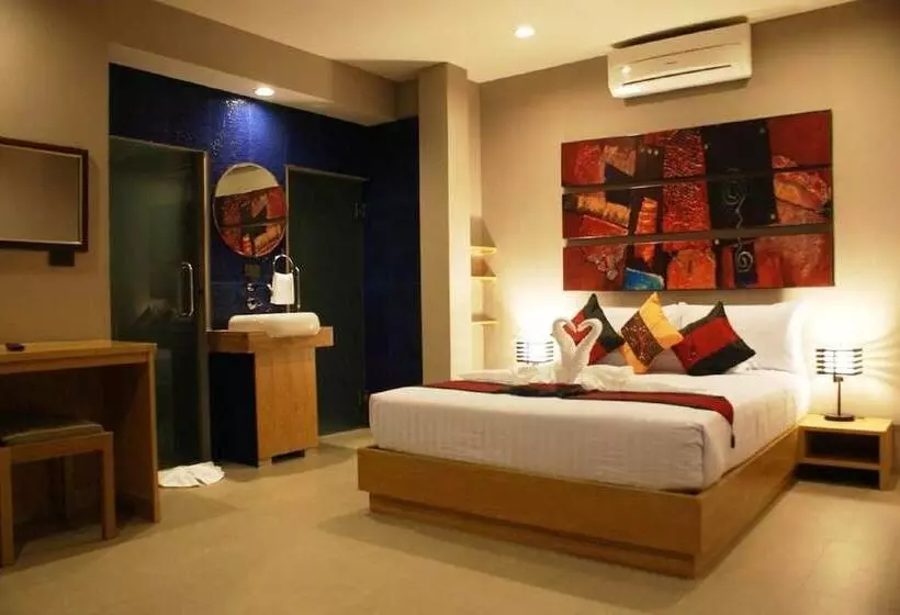 בית מלון כפרי P10 Samui