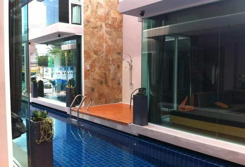 בית מלון כפרי P10 Samui