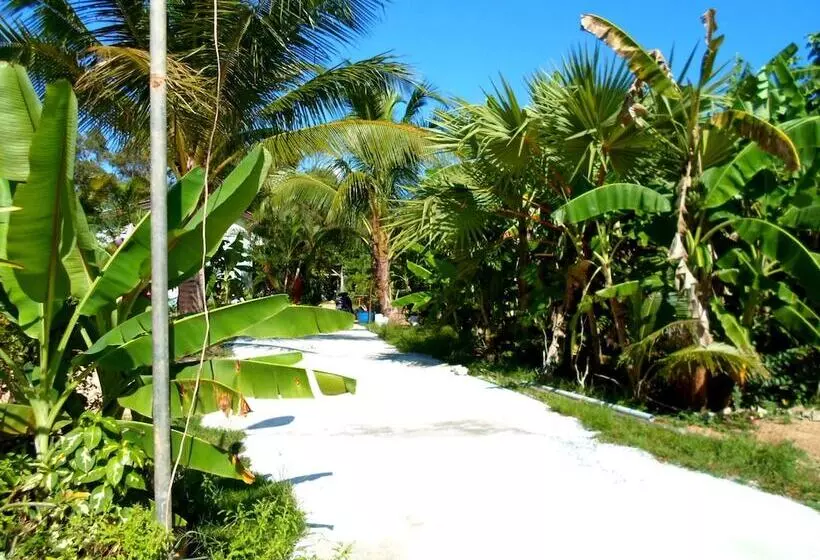 ホテル Rewadee Garden Resort