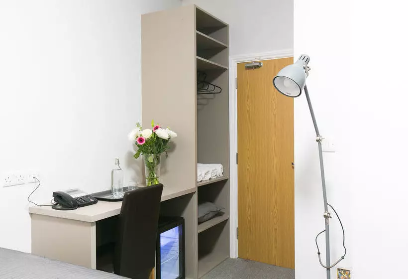 酒店 Townhouse 16 Ilford Hill