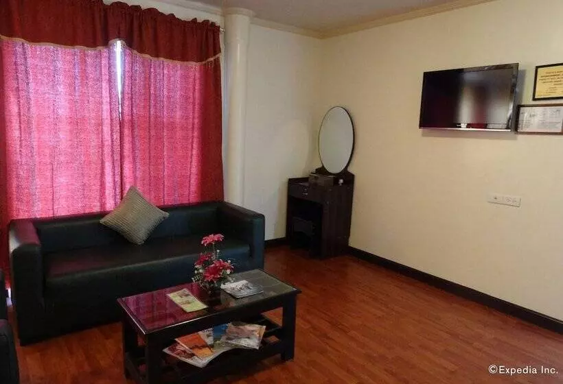 ホテル Ruemango Apartelle And Suites