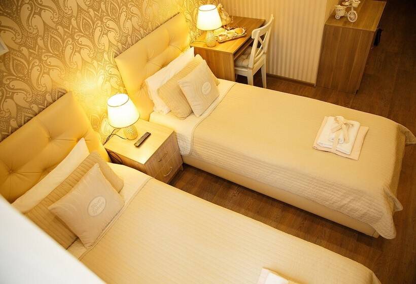 ホテル Silver Sphere Inn