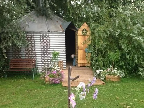 호텔 Skipbridge Farm Glamping