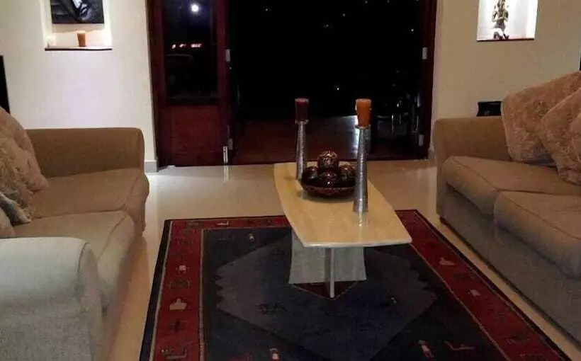 Hotell Villa Tranquil