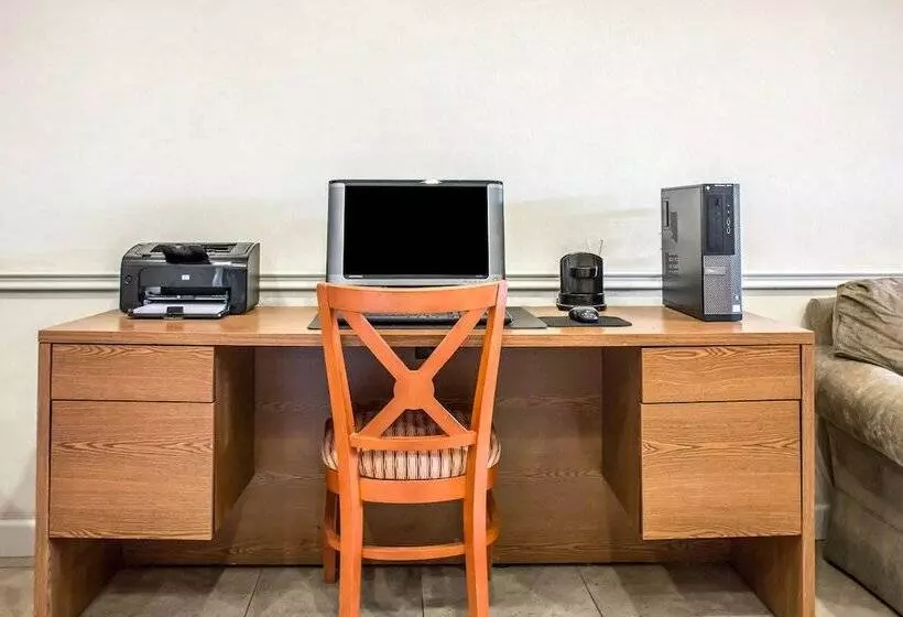 Мотель The Liberty Lodge Williamsport