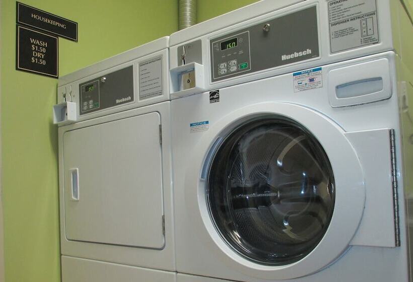 汽车旅馆  The Liberty Lodge Williamsport