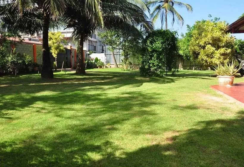 膳宿费 Sugandi Inn