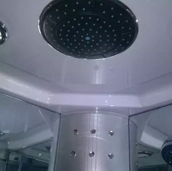 膳宿费 Sugandi Inn