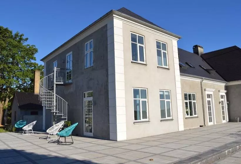 Bed and Breakfast Femhøj