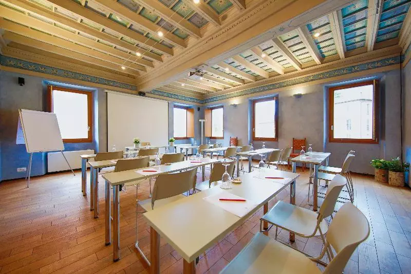 Boutique & Business Hotel La Tureta