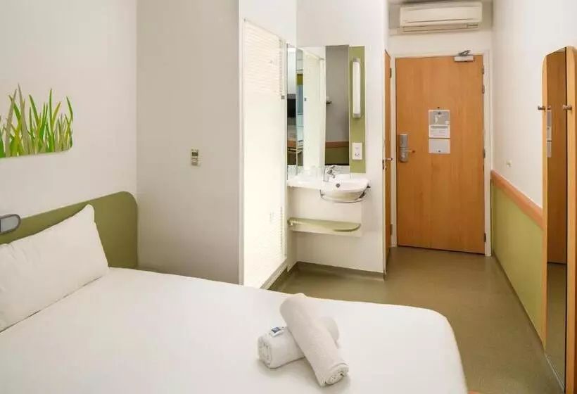 هتل Ibis Budget Manchester Centre Pollard Street