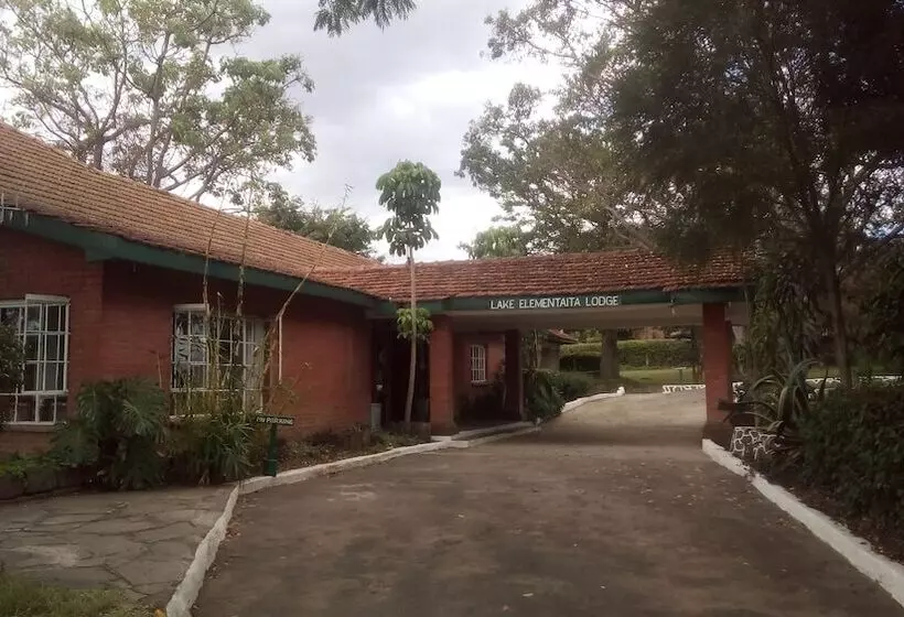 هتل Jacaranda Lake Elementaita Lodge