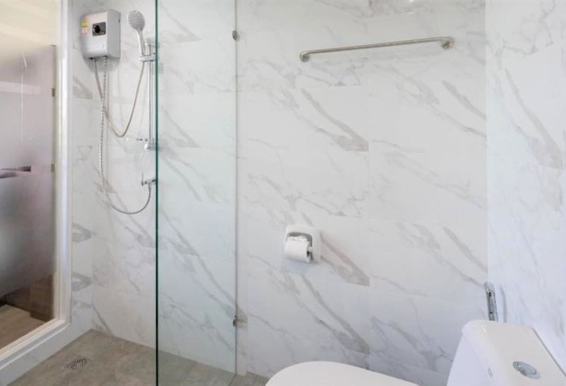 Отель Peace Blue Naiharn Naturist Resort Phuket