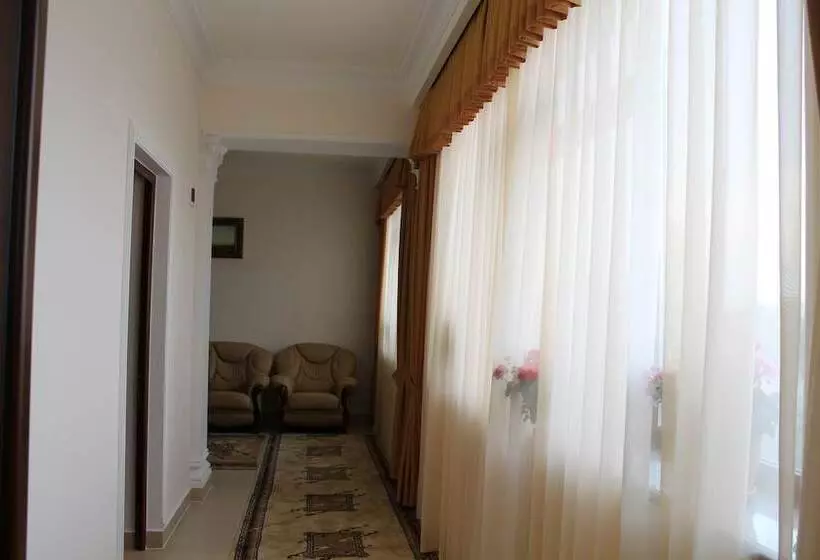 Hotelli North Star Byurakan
