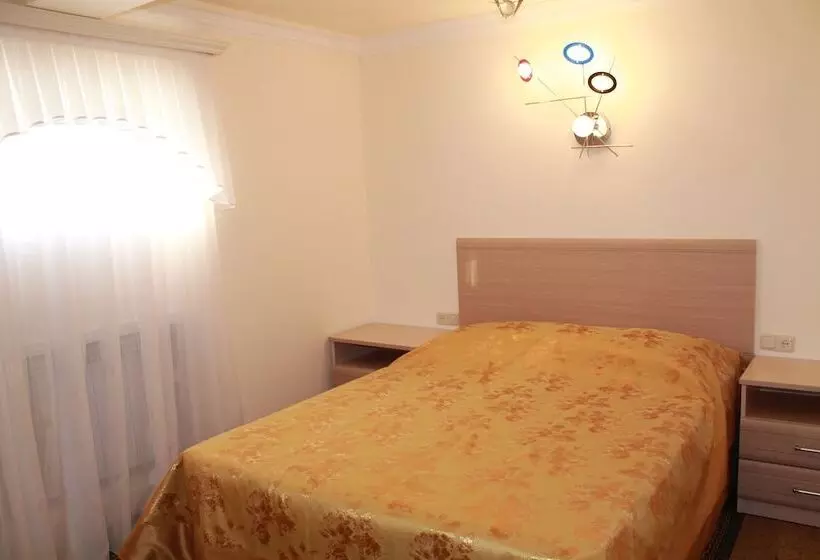 Hotelli North Star Byurakan